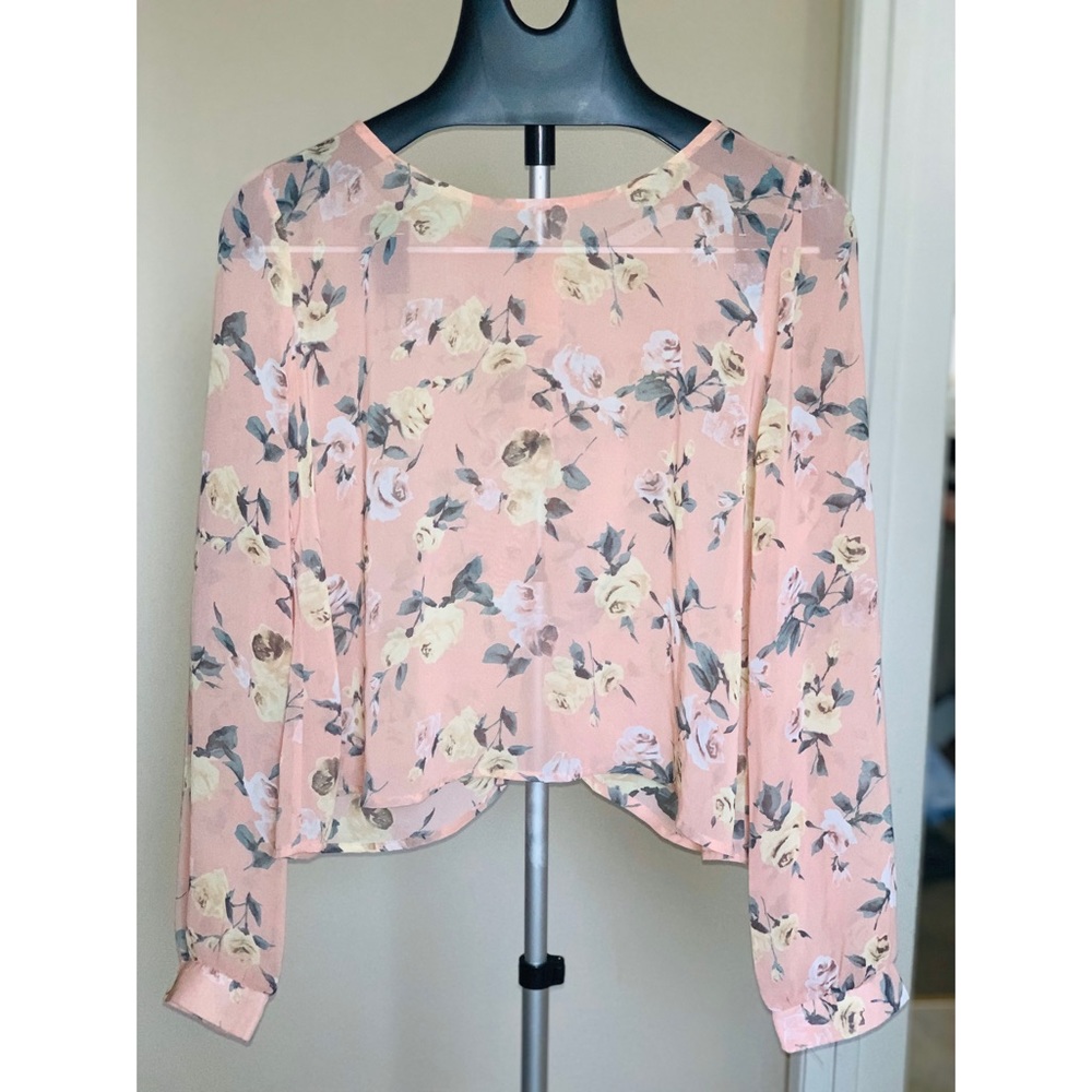 Nordstrom Lush Floral blouse pink size medium